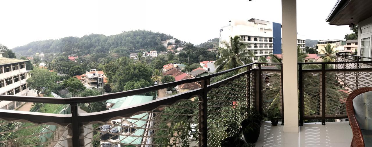 Janora Hills Hotel Kandy Room photo