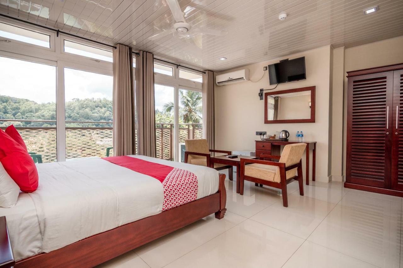 Janora Hills Hotel Kandy Exterior photo